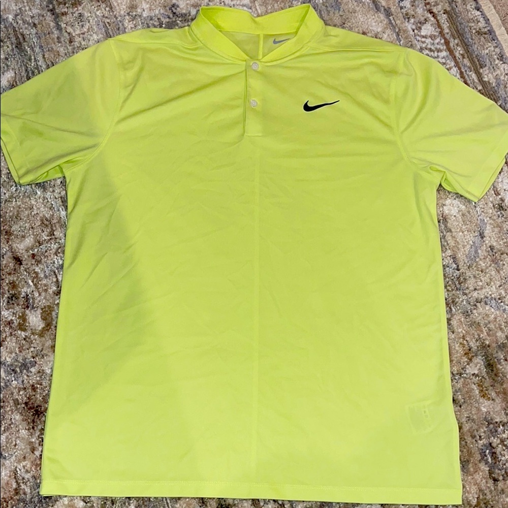 Nike Dri Fit Golf Shirt